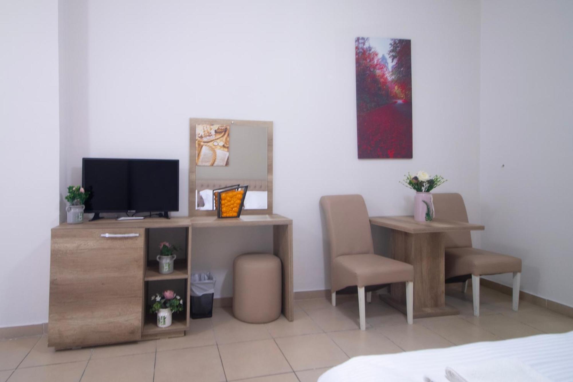 Hotel Princ Golem  Luaran gambar