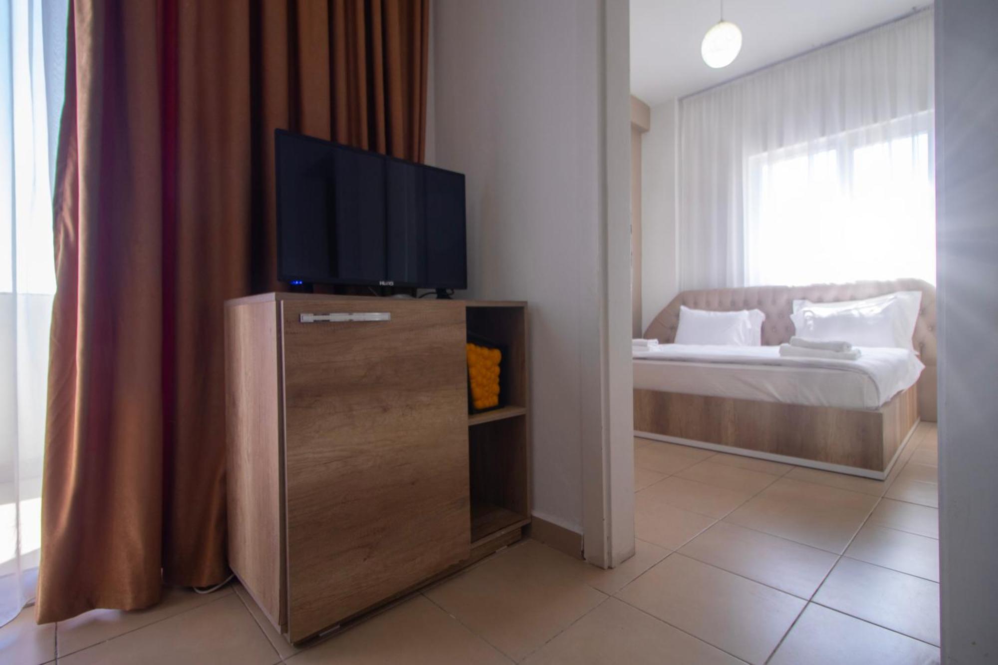 Hotel Princ Golem  Luaran gambar
