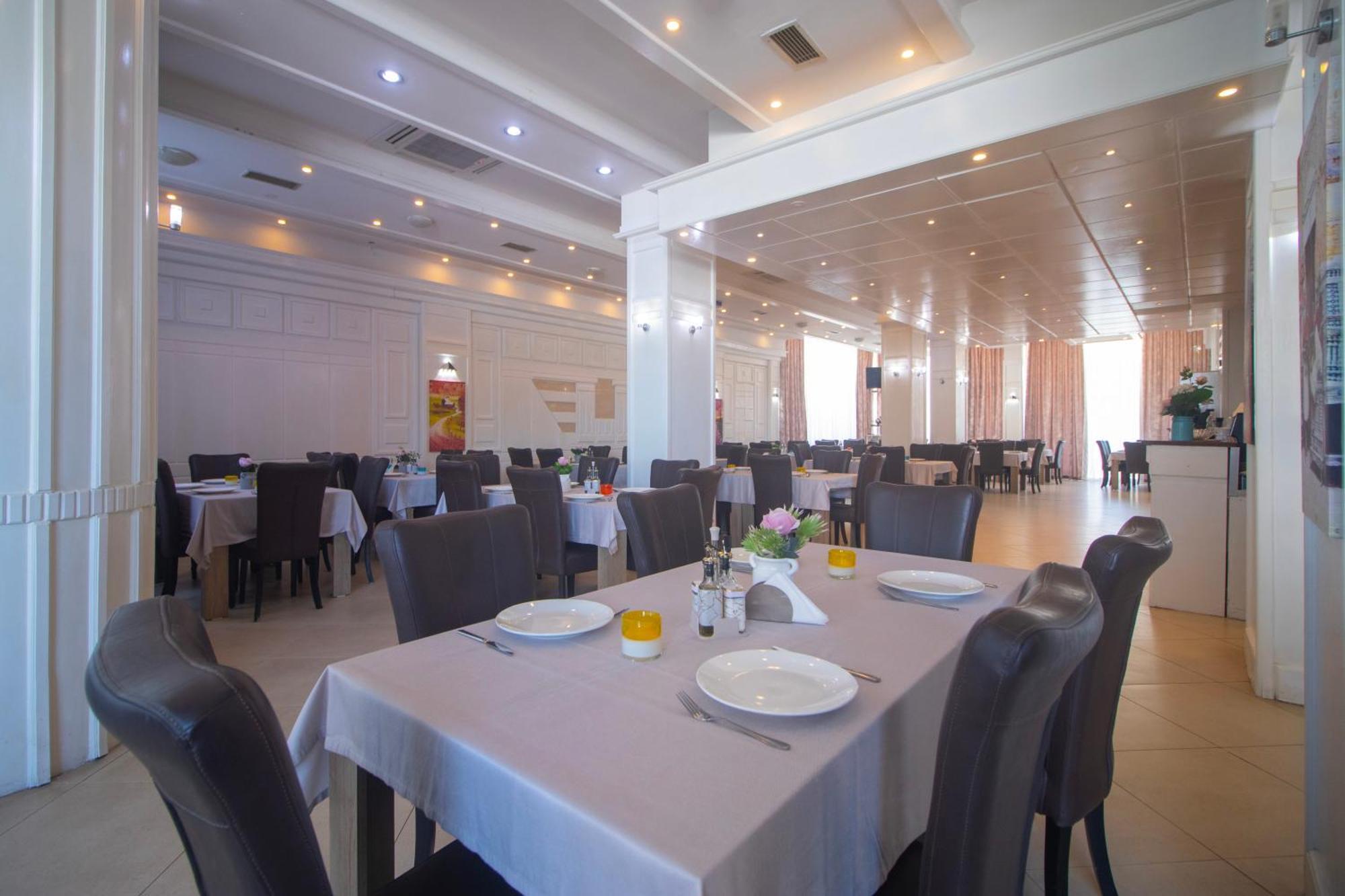 Hotel Princ Golem  Luaran gambar