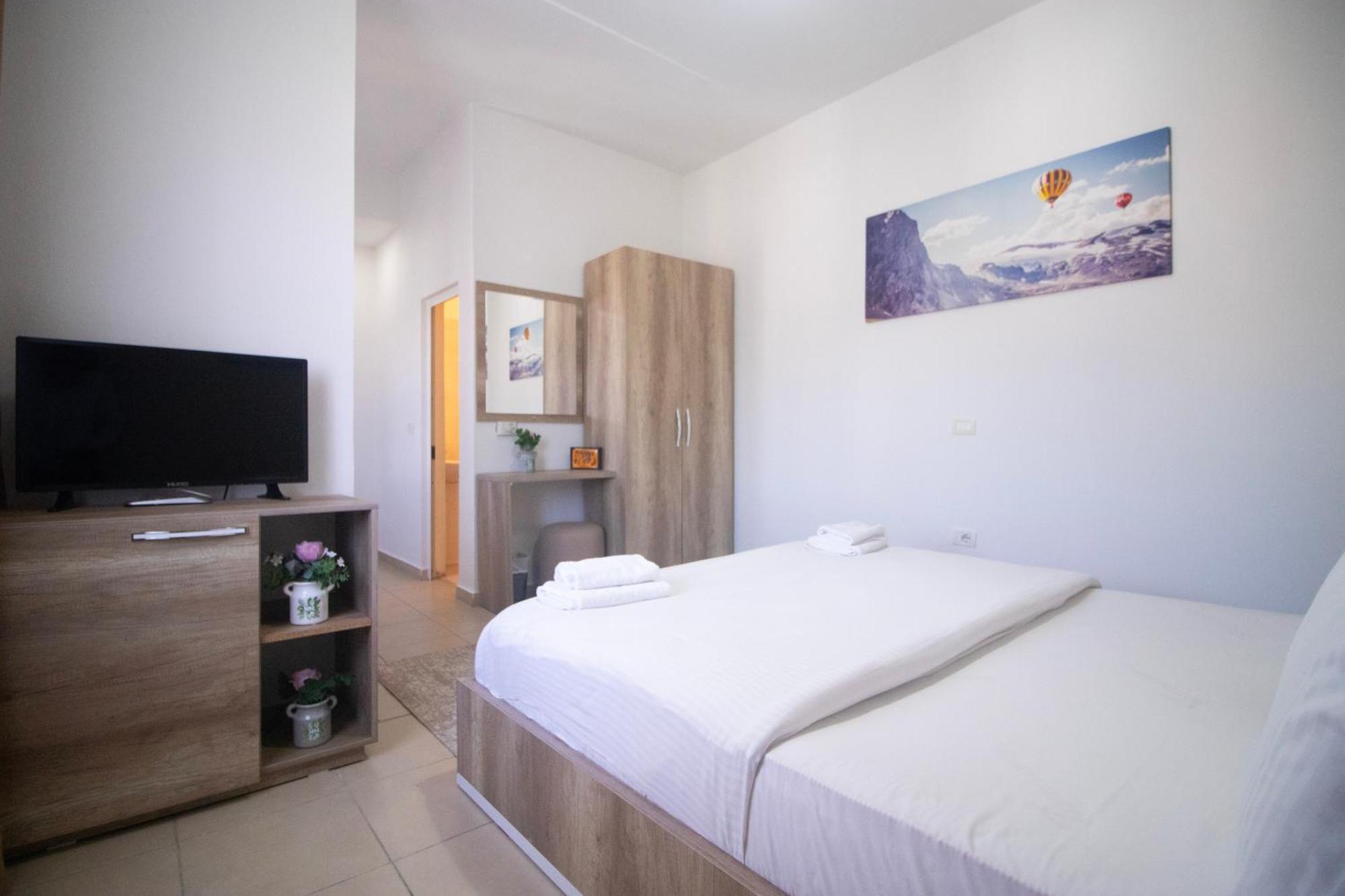 Hotel Princ Golem  Luaran gambar