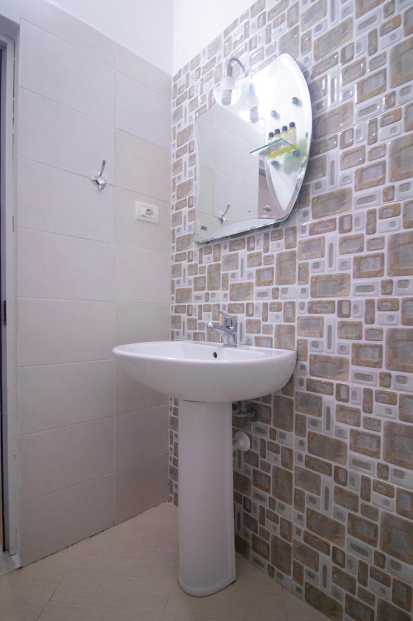 Hotel Princ Golem  Luaran gambar