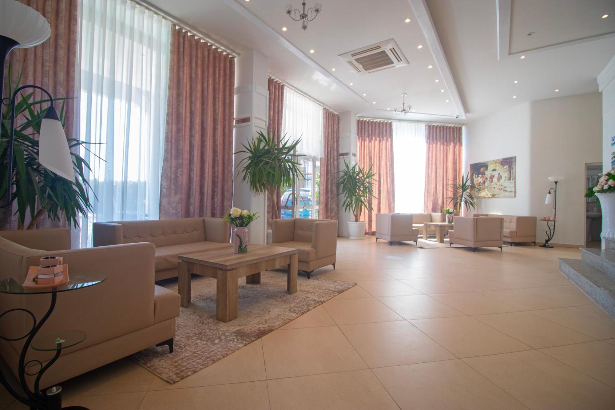 Hotel Princ Golem  Luaran gambar