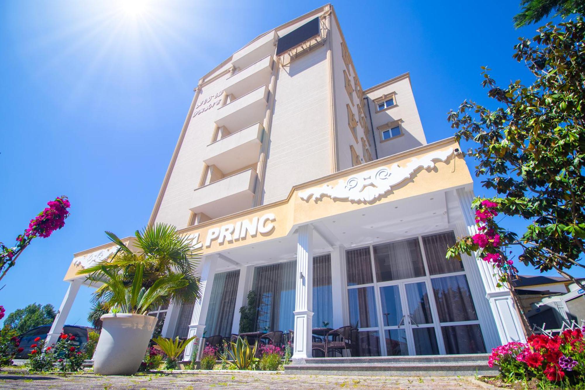 Hotel Princ Golem  Luaran gambar