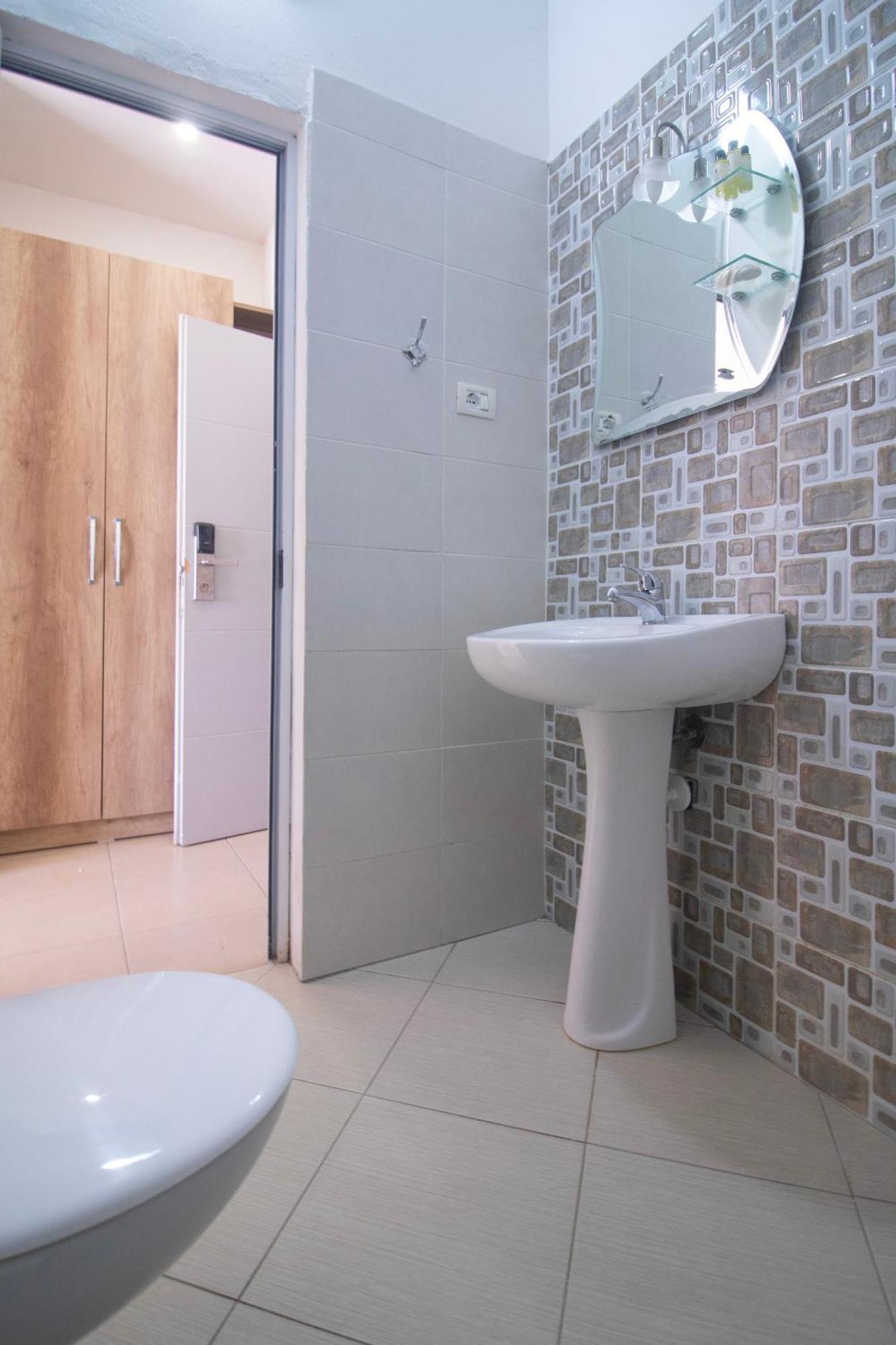 Hotel Princ Golem  Luaran gambar